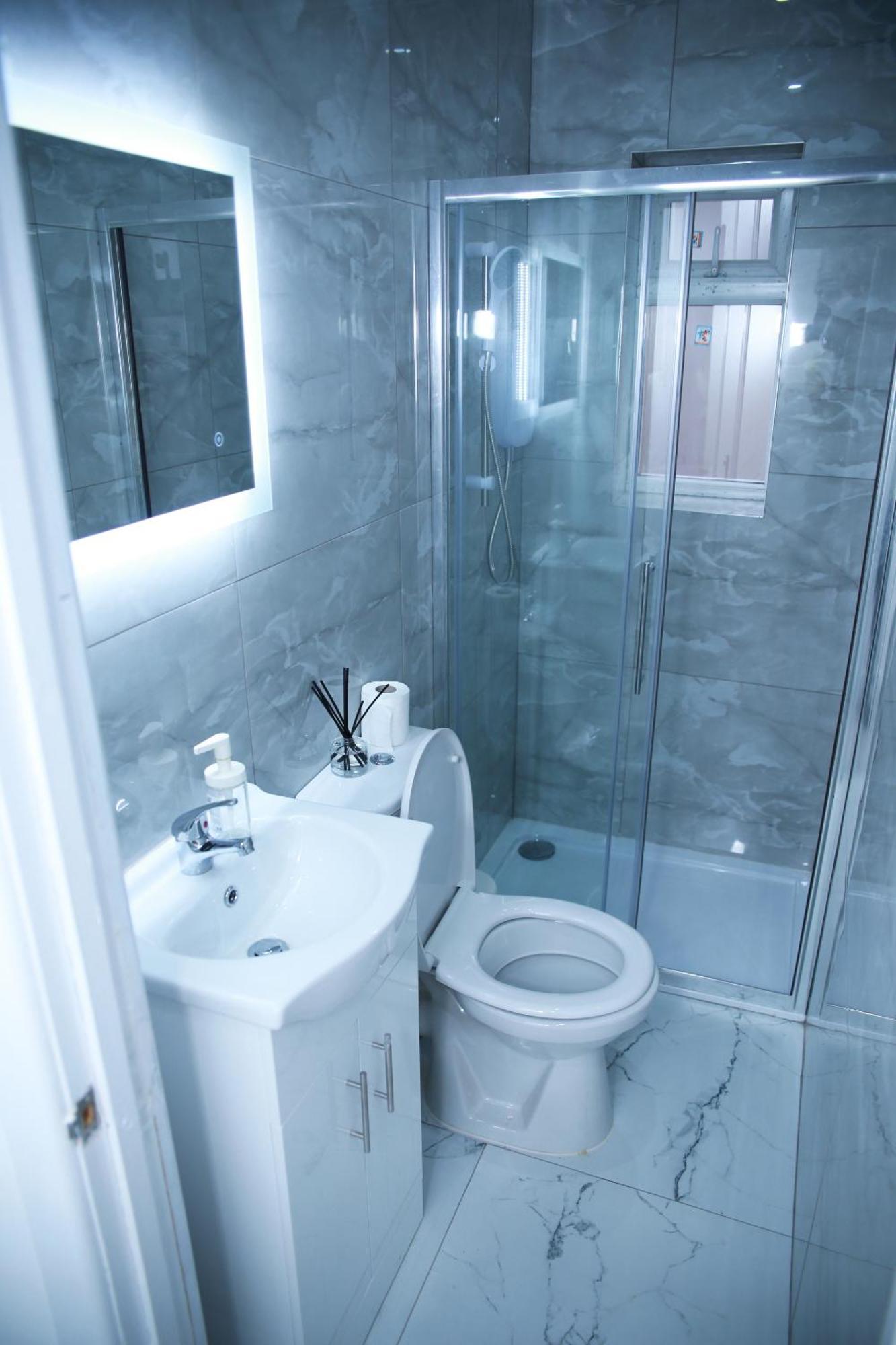 Harrow Luxury Flat With Free Parking. Apartment Londra Cameră foto